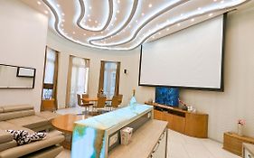 Prime Downtown Budapest Luxury Condo, Private Spa, Home Cinema, Patio